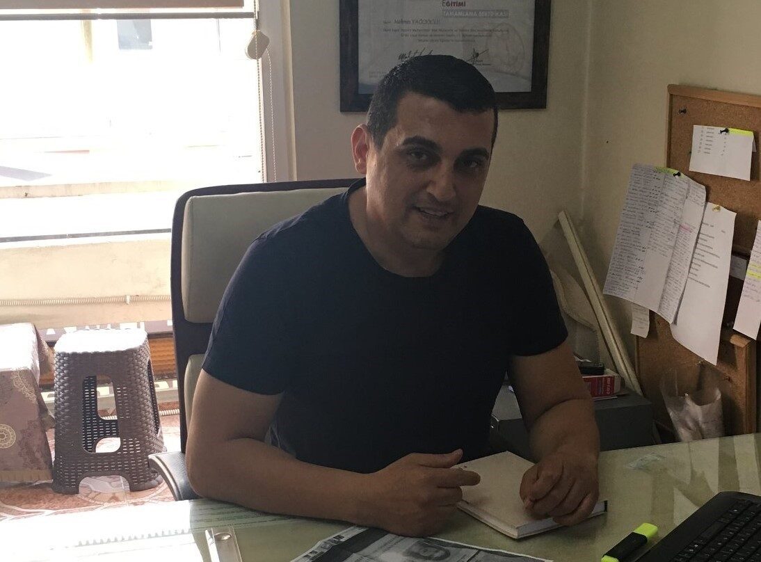 Aydın'ın Nazilli ilçesinde bisiklet süren Mali Müşavir Mehmet Yağcıoğlu, Dallıca