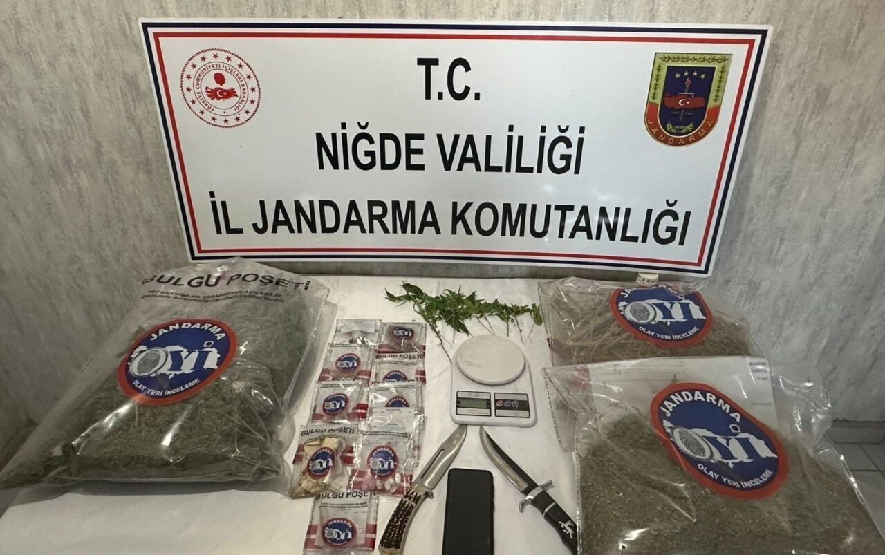 Niğde Jandarma Ekipleri Uyuşturucu Operasyonunda 2 Kilo 251 Gram Madde Ele Geçirdi