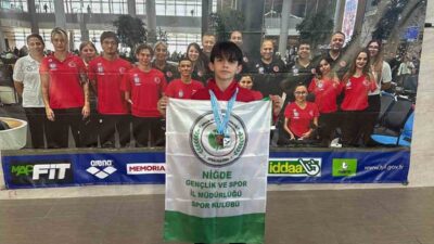 20-22 Kasım 2025 tarihlerinde Sivas Olimpik Yüzme Havuzu'nda düzenlenen Para