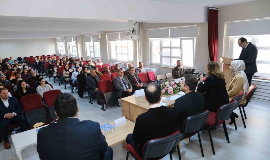 Ordu Üniversitesi öğretmen adayları, 24 Kasım Öğretmenler Günü etkinlikleri çerçevesinde