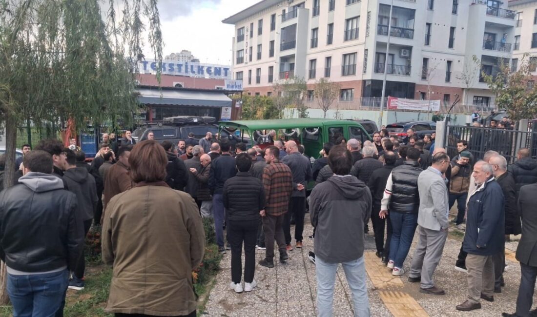 İstanbul'daki Off Road yarışında kaza geçiren 30 yaşındaki Emre Şen,