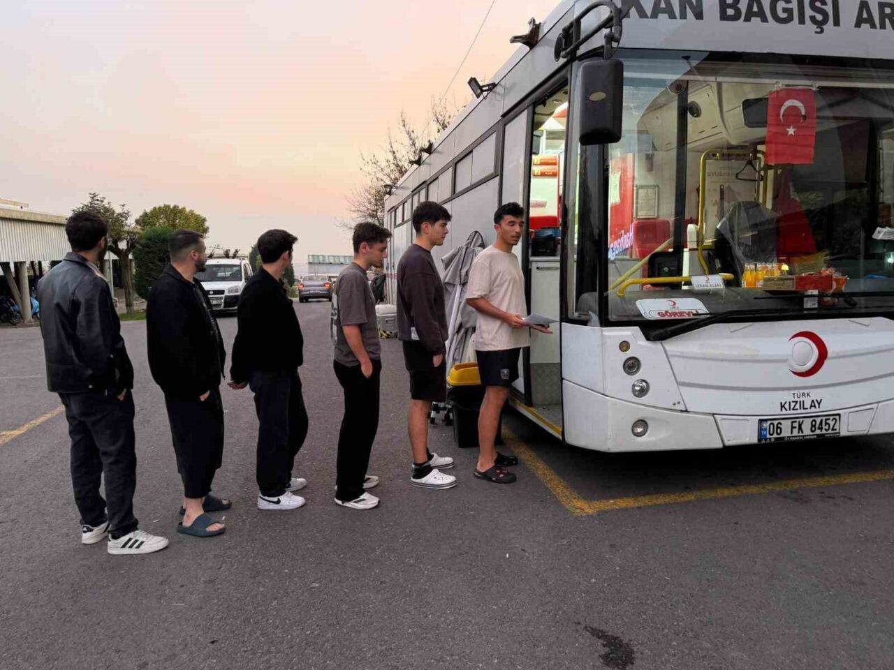 Düzce Gençlik ve Spor İl Müdürlüğü’ne bağlı Hafız Hasan Şen