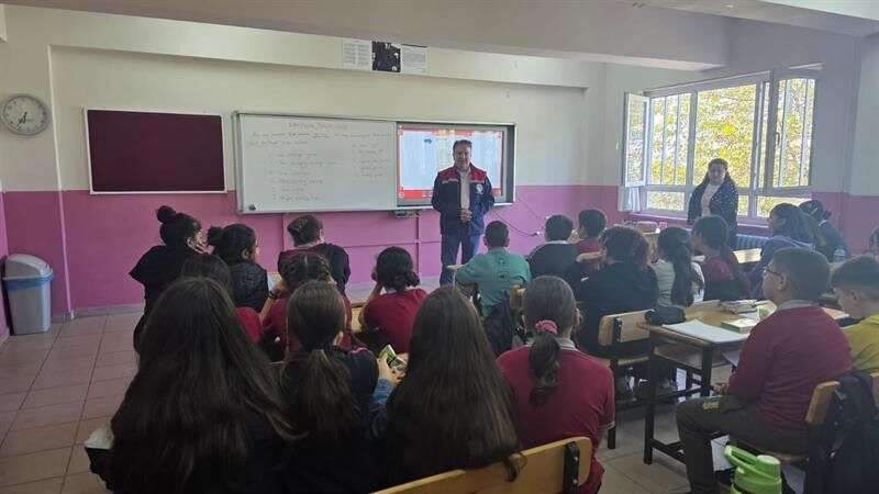 Aydın İl Tarım ve Orman Müdürlüğü, Söke'deki Hürriyet İlköğretim Okulu