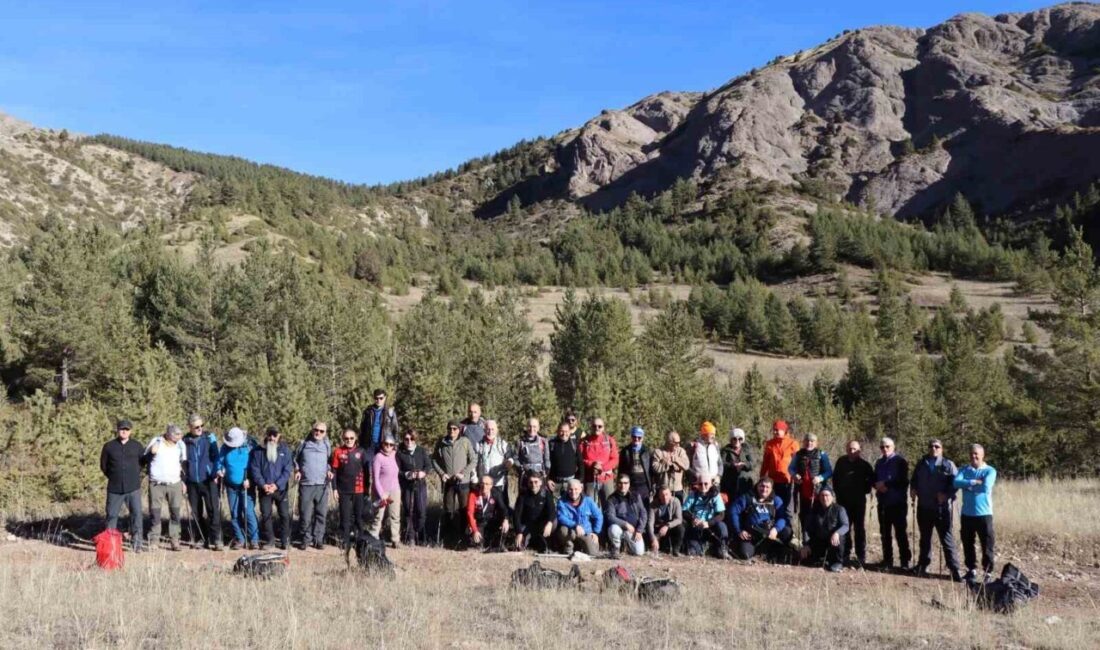 Oltulu Doğaseverler Grubu ve Erzurum Yürüyüş Ekibi, 24 Kasım Öğretmenler