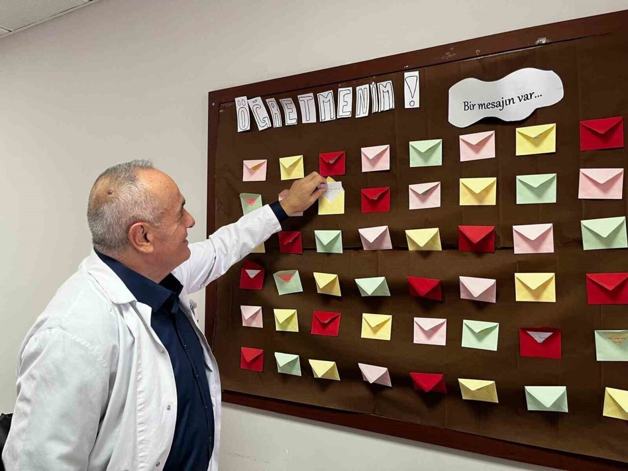 Düzce Üniversitesi Eğitim Fakültesi, 24 Kasım Öğretmenler Günü kapsamında çeşitli