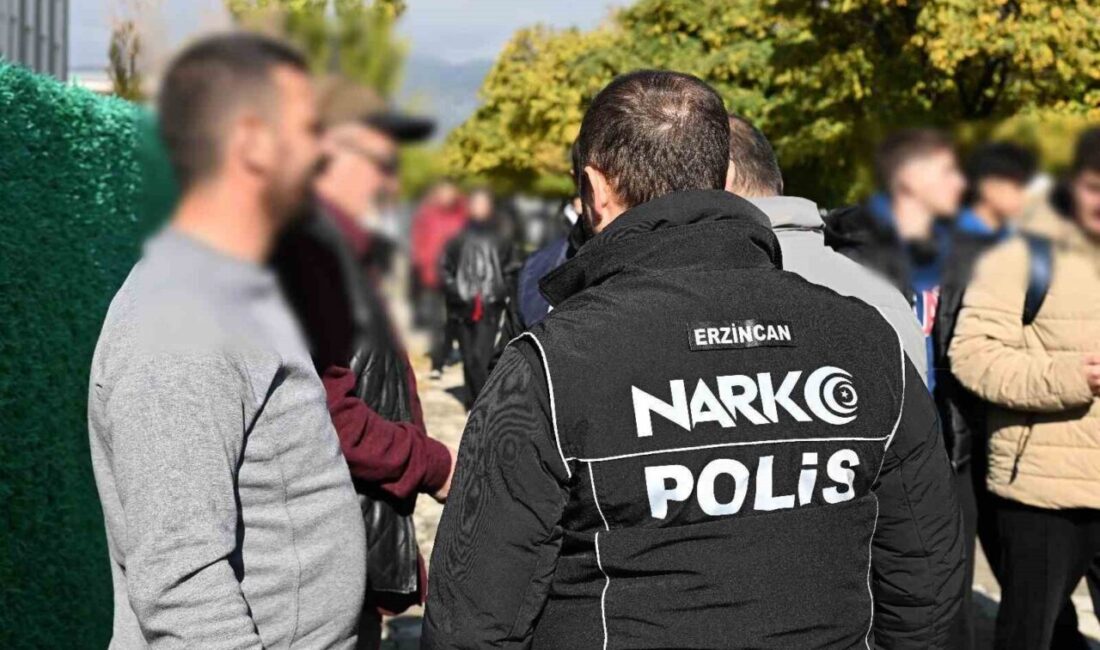 Erzincan Emniyet Müdürlüğü, "Çocuk ve Gençlerin Korunmasına Yönelik Uygulama" kapsamında,