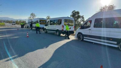 Samsun Çarşamba İlçe Emniyet Müdürlüğü, okul servis araçlarına yönelik kış