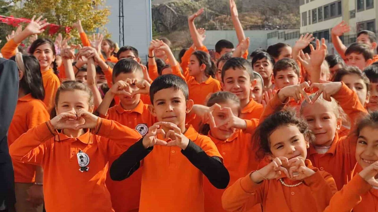 Milli Eğitim Bakanlığı, 20 milyon öğrencinin 10-14 Kasım 2023 tarihlerini