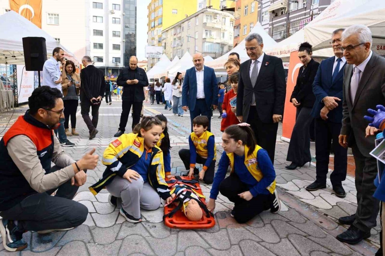 Samsun'un İlkadım Belediyesi, İlçe Sağlık ve Milli Eğitim müdürlükleriyle birlikte