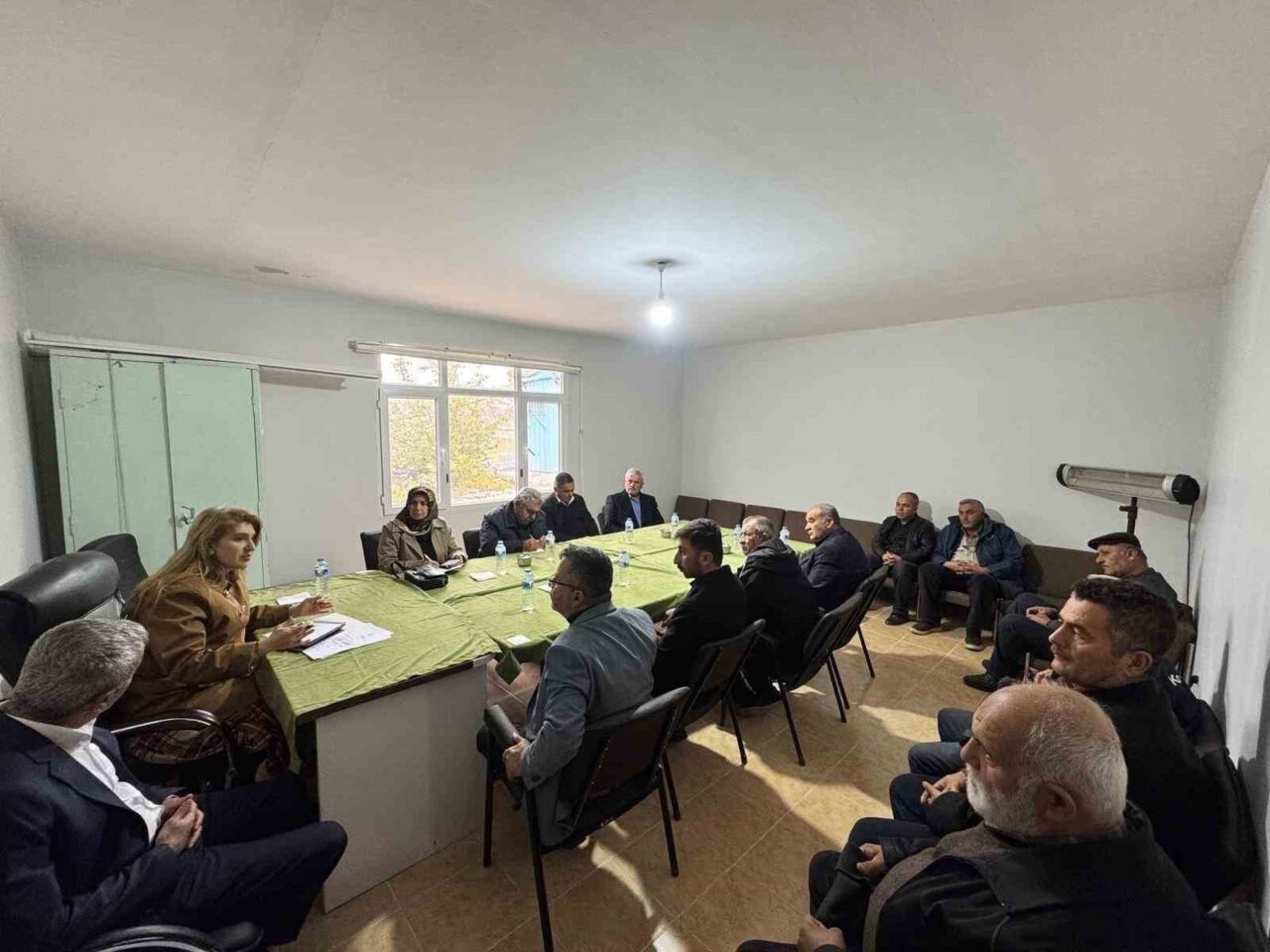 AK Parti Malatya Milletvekili İnanç Siraç Kara Ölmeztoprak, kırsal muhtarlarla