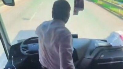 TÜMOSAN Konyaspor-Hesap.com Antalyaspor arasında giden bir otobüsün şoförünün, yolculuk sırasında