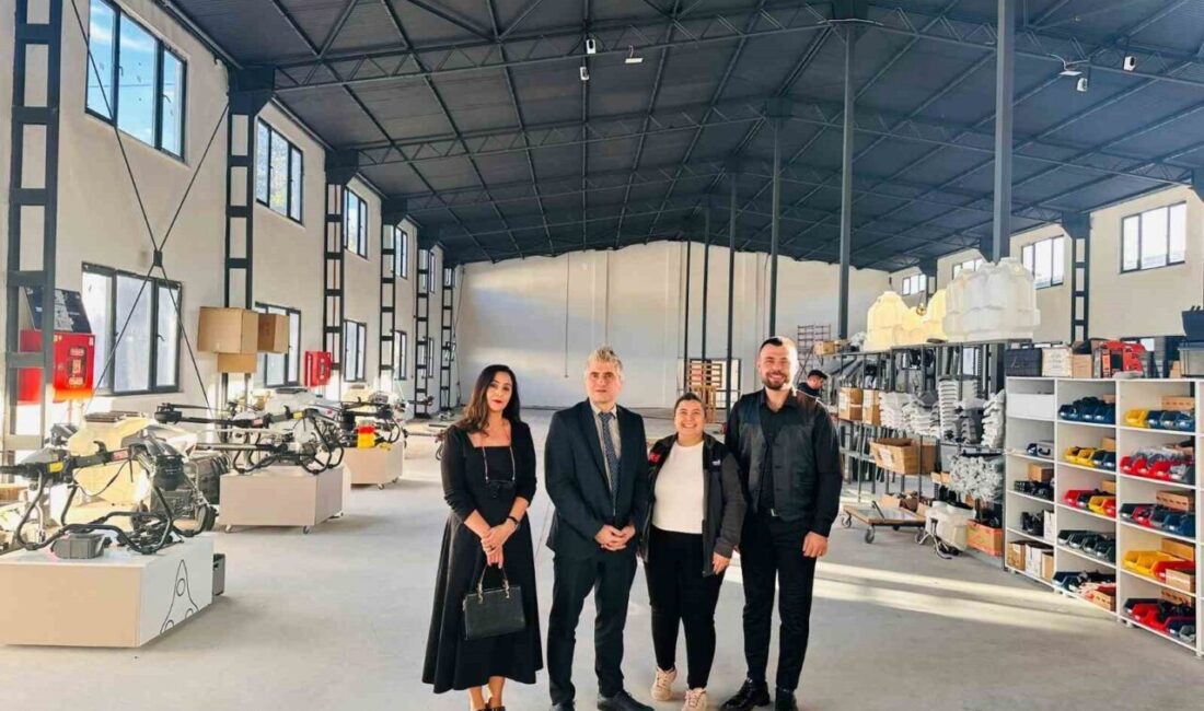 OMÜ Mimarlık Fakültesi’nde İHA Teknolojileri ile Tasarım Eğitimi Gerçekleştirildi Ondokuz Mayıs Üniversitesi Mimarlık Fakültesi, insansız hava araçlarının (İHA) mimarlık