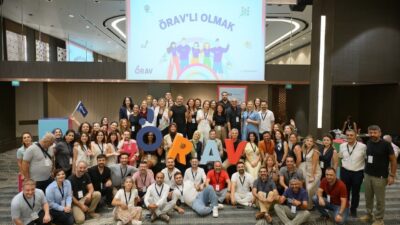 Garanti BBVA'nın kuruluşu olan Öğretmen Akademisi Vakfı (ÖRAV), öğretmenlerin mesleki