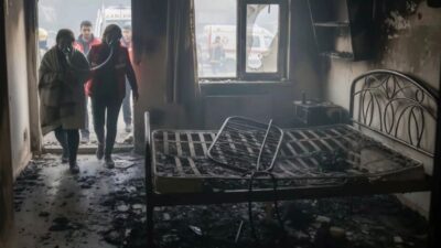 Ordu'nun Altınordu ilçesinde, elektrikli battaniyeden kaynaklanan bir yangında Olgun, Coşkun,