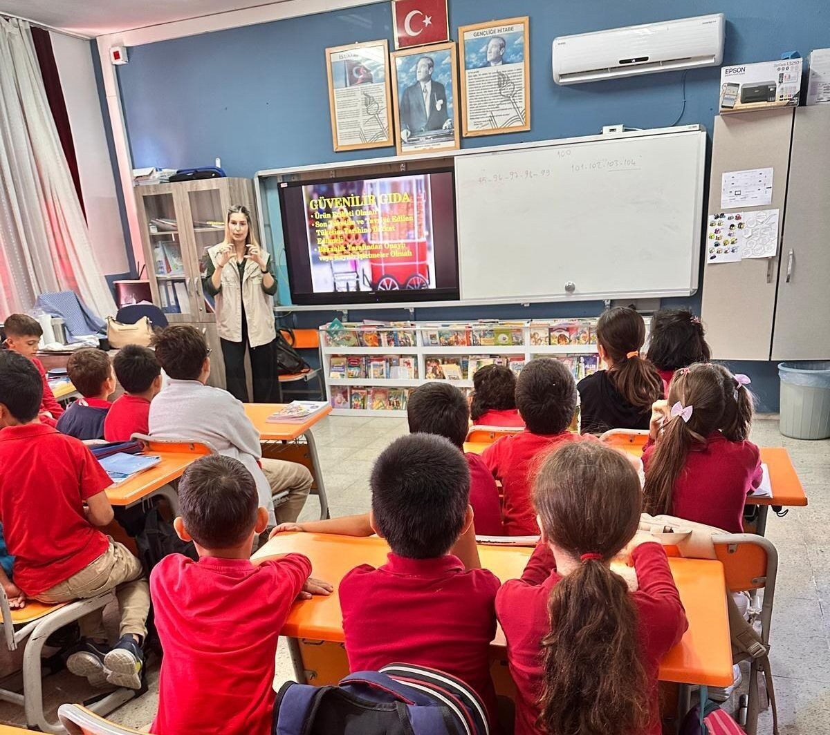 Muğla'nın Ortaca ilçesinde, öğrencilere gıda güvenliği eğitimi verildi. Tarım ve