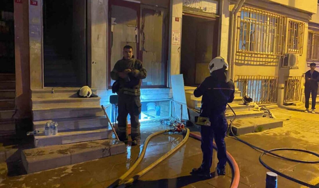 Beşiktaş Ortaköy'de bir antika dükkânında çıkan yangın, itfaiye ekiplerinin hızlı