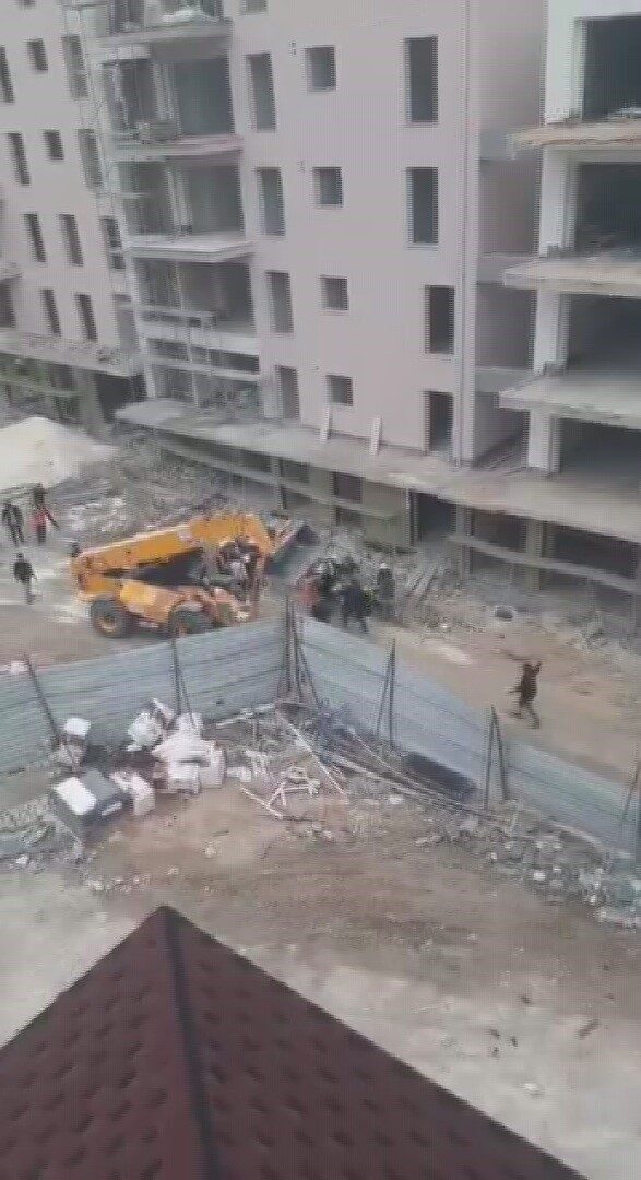 Hatay'ın Antakya ilçesindeki bir şantiyede, iki işçi grubu arasında çıkan