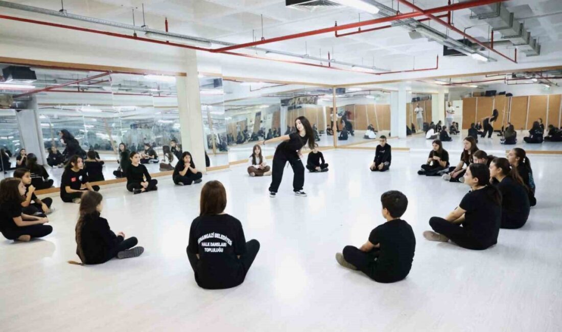 Osmangazi Belediyesi, Gençlere Ücretsiz Modern Dans Eğitimi Sunuyor Osmangazi Belediyesi, çocuklar ve gençler için düzenlediği Modern Dans Kursları