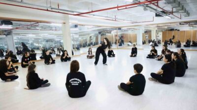 Osmangazi Belediyesi, çocuklar ve gençler için düzenlediği Modern Dans Kursları