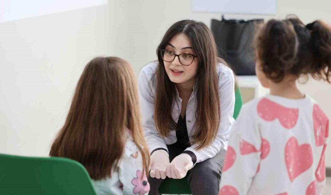 Osmangazi Belediyesi, ilçe kreşlerinde diş sağlığı eğitimi vererek çocuklara ağız