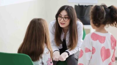 Osmangazi Belediyesi, ilçe kreşlerinde diş sağlığı eğitimi vererek çocuklara ağız