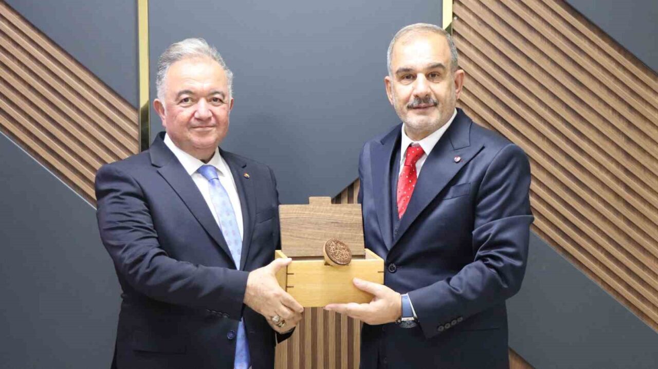 Osmaniye Ticaret ve Sanayi Odası Başkanı Devrim Murat Aksoy, Elazığ