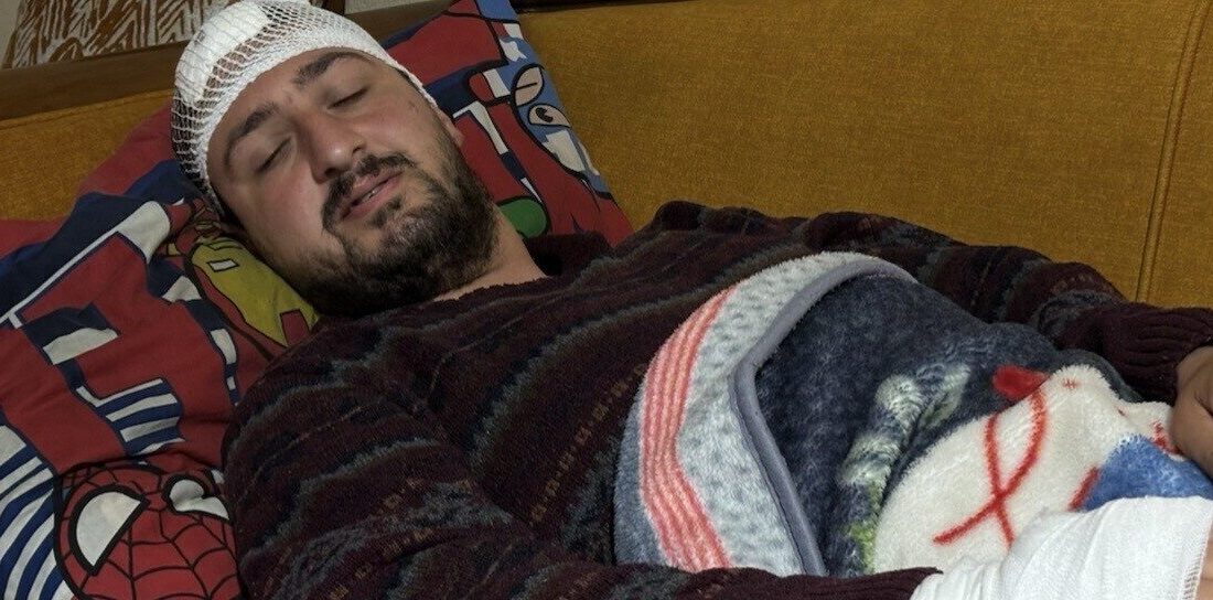 İzmit’te Otizmli Genci Darbeden Fırın Çalışanı Tutuklandı Kocaeli'nin İzmit ilçesinde 4 gün önce otizmli Ertuğrul Şenol'u darbettiği