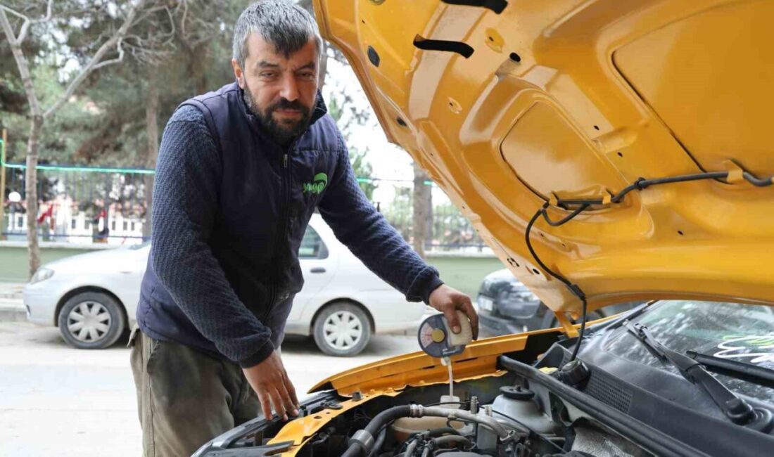 Elazığ’da Kış Bakımı İhmal Edilirse Araç Sahipleri 40 Bin Liralık Zararla Karşılaşabilir Elazığ'da kışlık bakım işlemleri başladı. Oto bakım ustası Fatih Yalçınkaya,