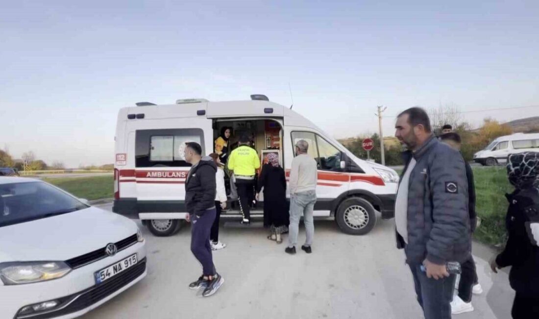 Kaynarca’da Otomobil ve Motosiklet Çarpıştı: İki Kadın Yaralandı Sakarya'nın Kaynarca ilçesindeki Güven Mahallesi'nde otomobil ile motosikletin çarpışması sonucu