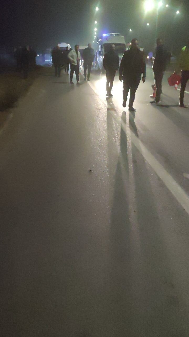 Sakarya'nın Kocaali ilçesinde otomobil ile motosikletin çarpışması sonucu F.K. ile