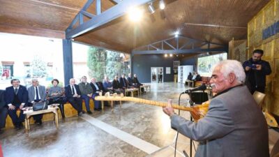 Kayseri Büyükşehir Belediyesi, Kayseri Halk Ozanları Kültürevi'nde 65 yaş üstü