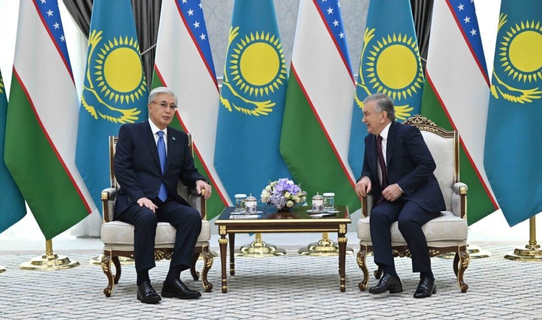 Tokayev, Özbekistan’dan Yüksek Dereceli Dostluk Nişanı ile onurlandırıldı Kazakistan Cumhurbaşkanı Kasım Cömert Tokayev, Özbekistan'da "Yüksek Dereceli Dostluk" Nişanı