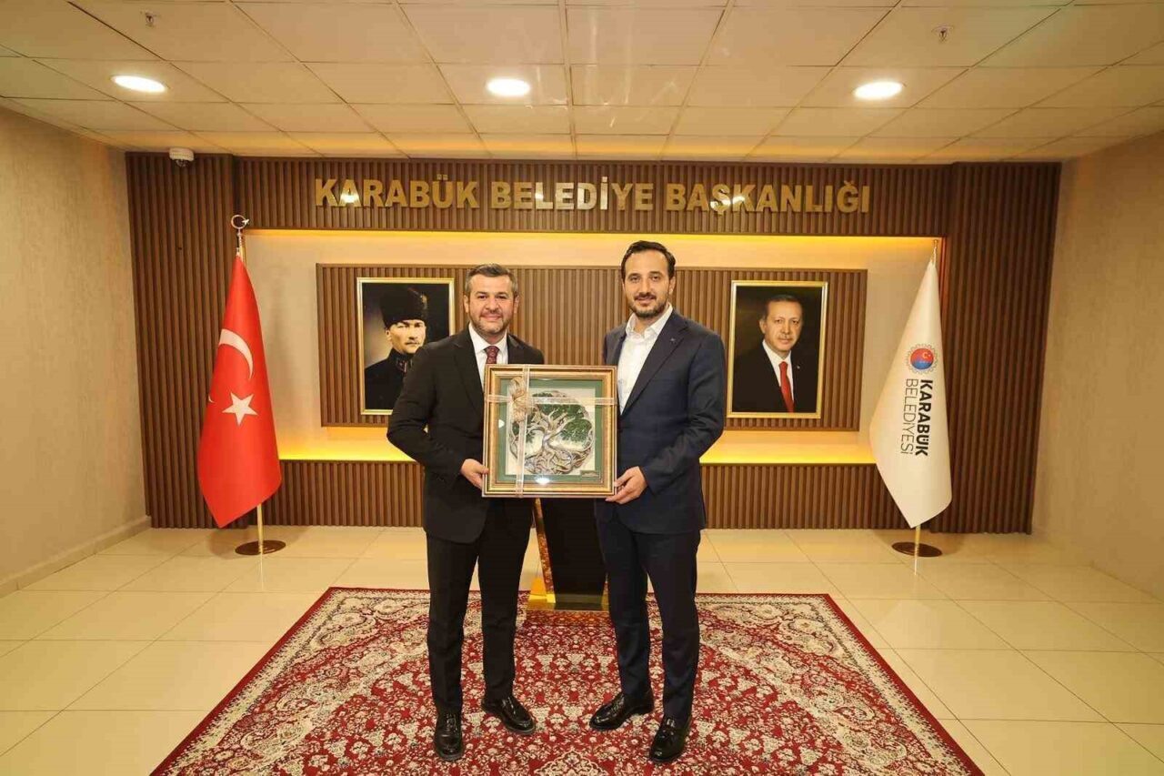 AK Parti İstanbul İl Başkanı Abdullah Özdemir, Karabük Belediye Başkanı