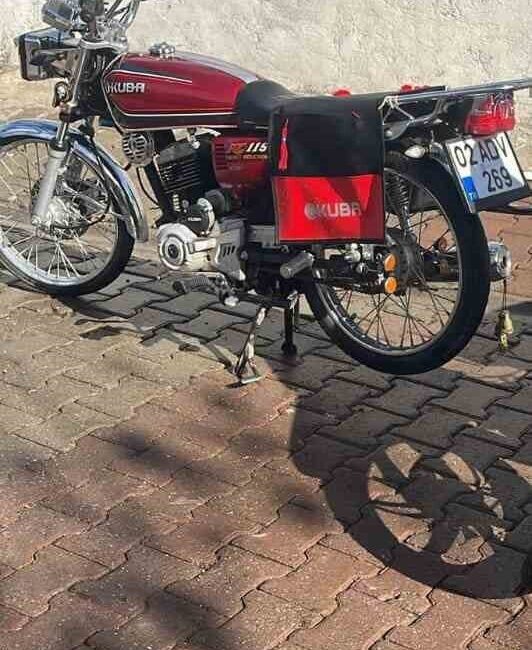 Adıyaman'ın Kahta ilçesindeki Gazi Mahallesi'nde, Mehmet Taştan'a ait 02 ADV