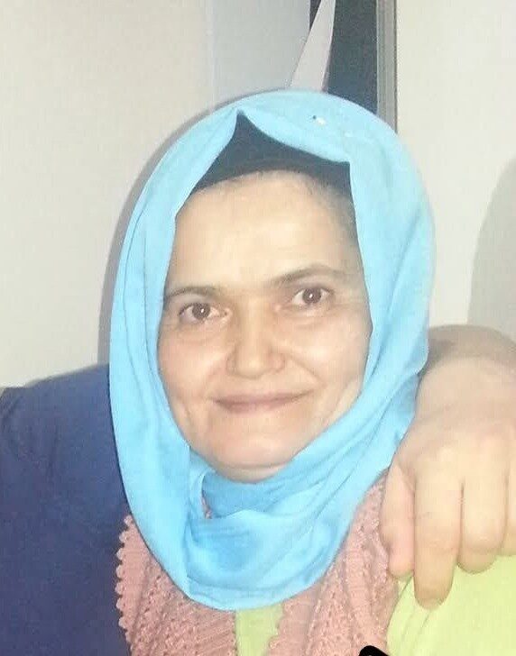 Zonguldak'ın Gökçebey ilçesinde, Bahri Karakaya'nın kullandığı pat-pat aracı, tekerleğinin yerinden