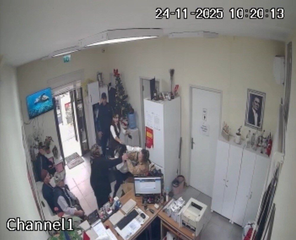 Pendik’te Muhtar Belge Talebini Reddeden Kadına Saldırı Ortaya Çıktı