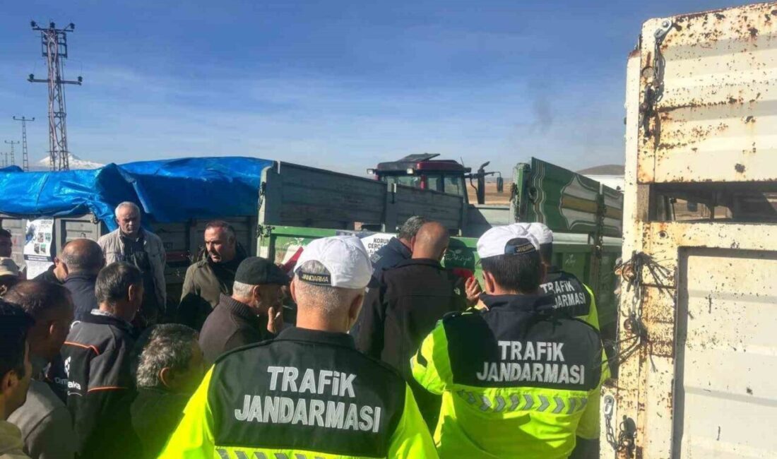 Kayseri İl Jandarma Komutanlığı, Pınarbaşı ilçesinde 'Reflektör Tak, Görünür Ol'