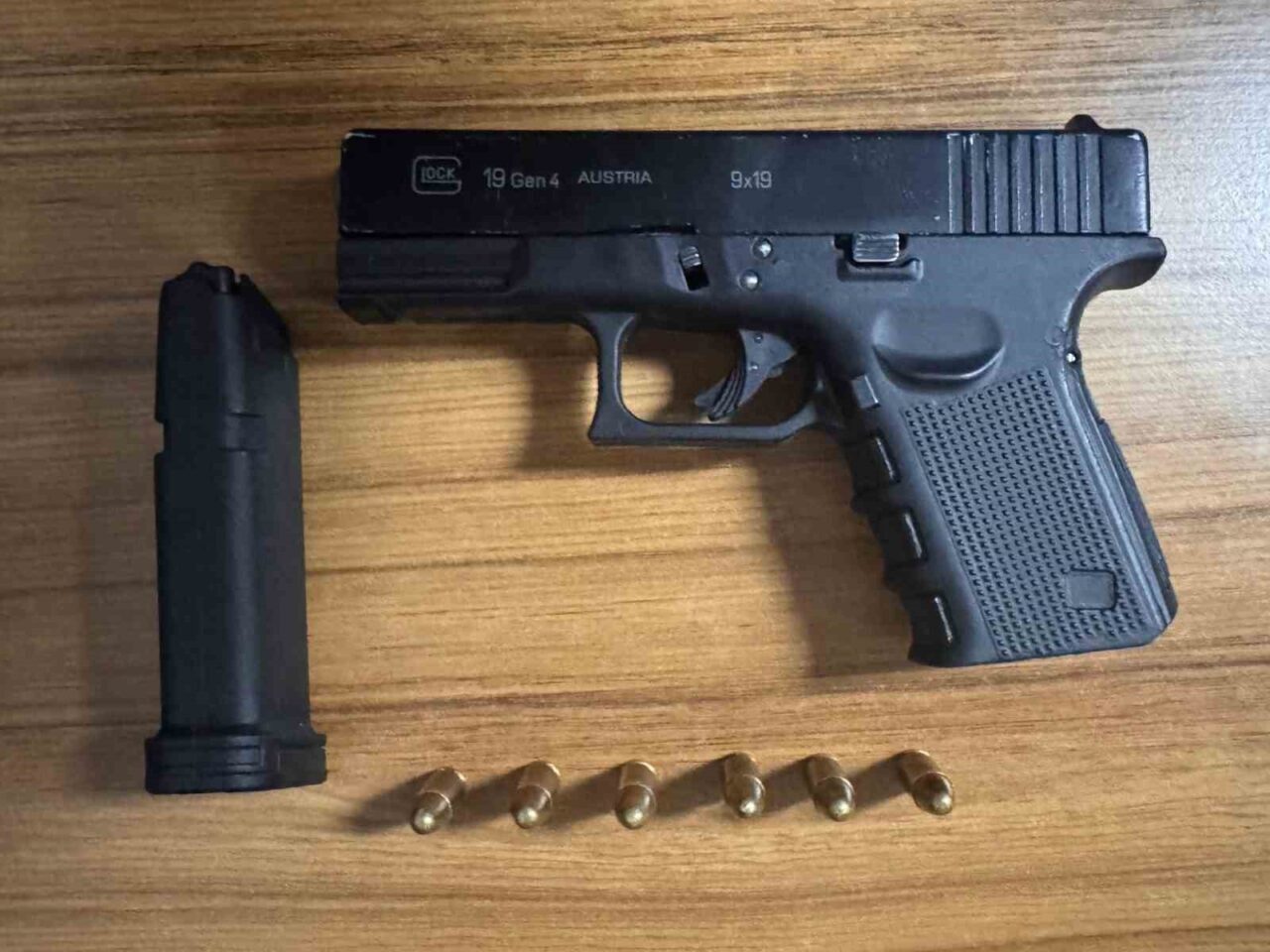 Muğla'nın Marmaris ilçesinde polis, 48 ALG 059 plakalı motosikleti durdurarak