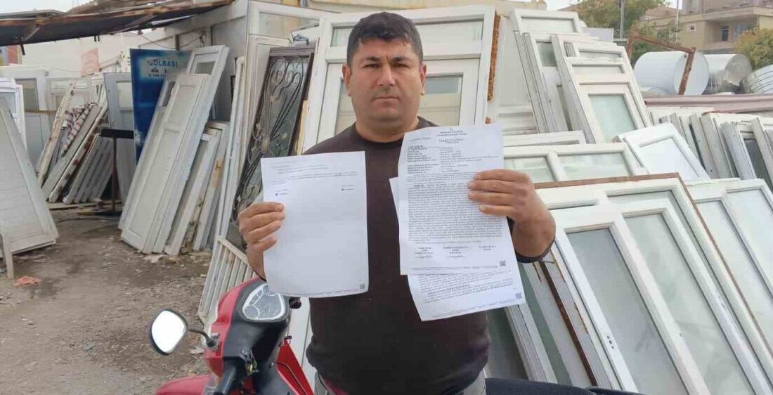 Kasklı Olmasına Rağmen Ceza Yazılan Vatandaş, Mahkemeden Zaferle Çıktı Adıyaman’ın Gölbaşı ilçesinde Hanifi Kırtay, kasklı olduğu halde kasksız ceza