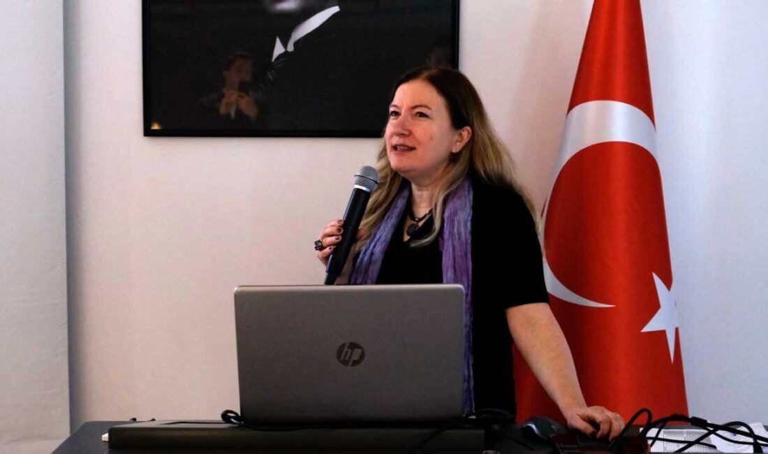 Erken Doğan Bebeklerin Hayatta Kalma Şansı Altın Saat ile Artıyor Biruni Üniversitesi, Dünya Prematüre Günü'nde prematüre bebeklerin bakımına dikkat çekti.