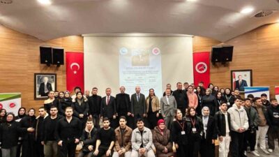 Kastamonu Üniversitesi, geçen yıl hayatını kaybeden eski dekanı Prof. Dr.
