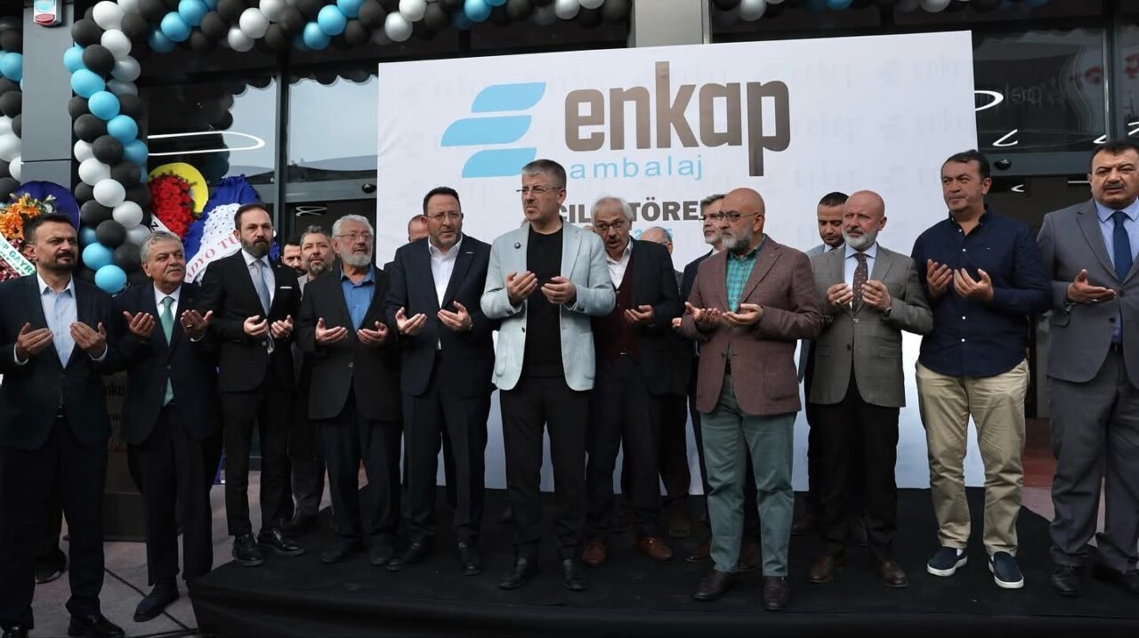 Kayseri'de Enkap Ambalaj'ın yeni mağazası, çok sayıda protokol üyesinin katılımıyla