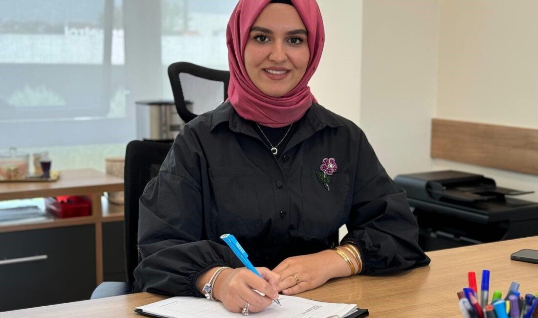 Psikolog Şevval Kaya Yılmaz, sosyal medyanın bireylerin öz-değer algısı üzerindeki