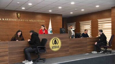 Pursaklar Belediyesi, istihdamı artırmak amacıyla iş arayanları işverenlerle buluşturmaya devam