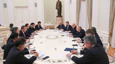 Rusya Devlet Başkanı Vladimir Putin, Moskova'da Çin Başbakanı Li Qiang