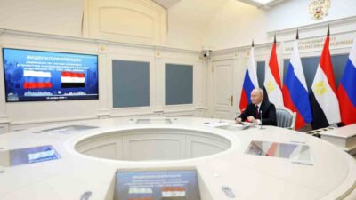 Rusya Devlet Başkanı Vladimir Putin ve Mısır Cumhurbaşkanı Abdulfettah es-Sisi,