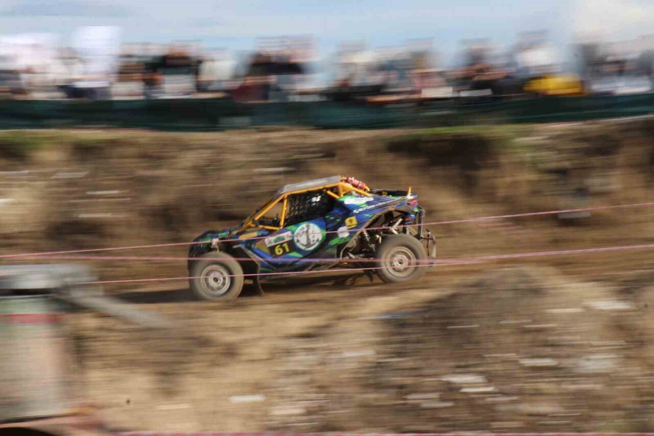 2025 Türkiye Off-Road Şampiyonası'nın 6. ayağı Sakarya'da başladı. Cuma günü