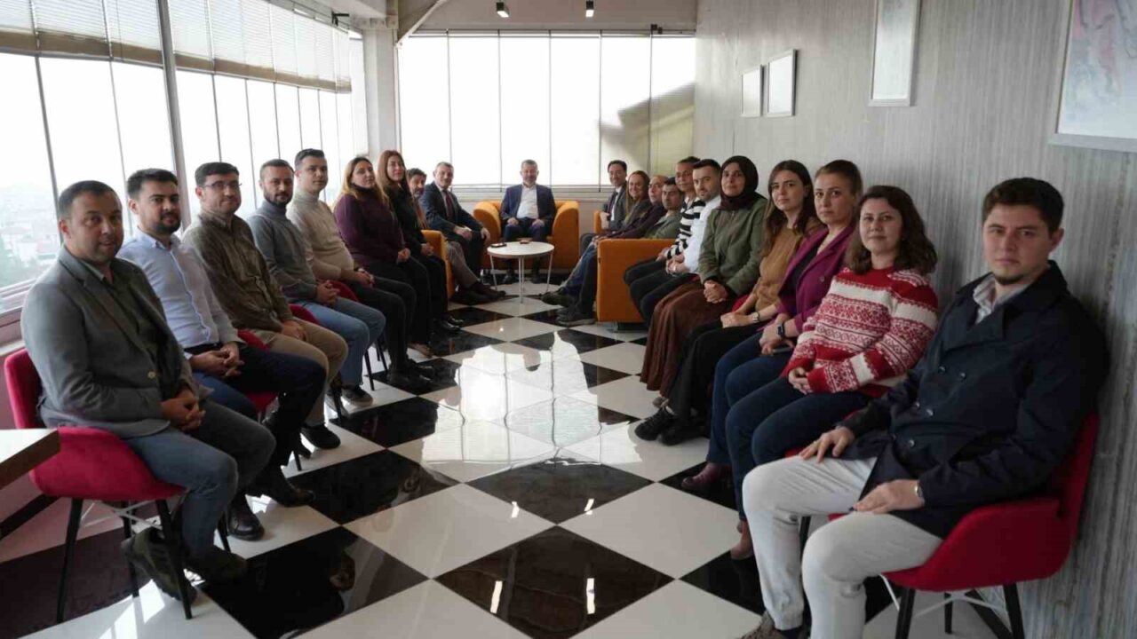 Karabük Üniversitesi Rektörü Prof. Dr. Fatih Kırışık, Turizm Fakültesi Akademik