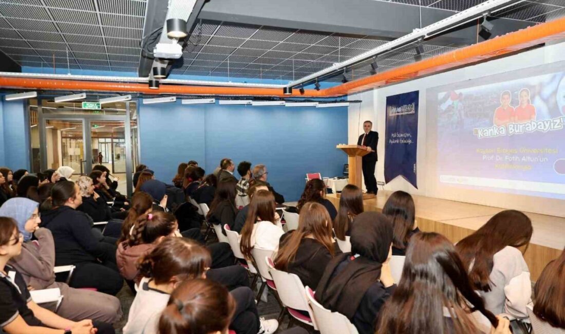 Erciyes Üniversitesi Rektörü Prof. Dr. Fatih Altun, ‘Kanka Buradayız’ etkinliğinde