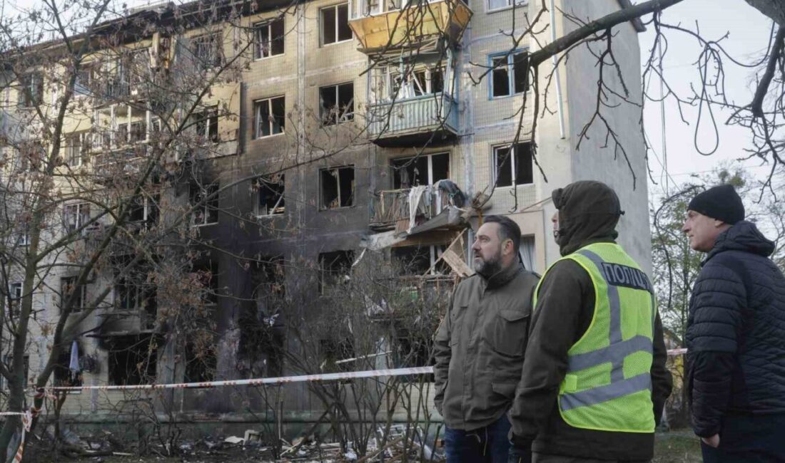 Kiev’e yapılan Rus saldırısında ölü sayısı 6’ya, yaralı sayısı ise 35’e ulaştı Rusya'nın Kiev'e düzenlediği füze ve insansız hava aracı saldırılarında can